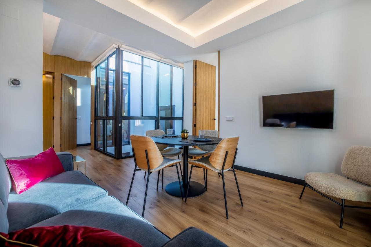 Olivia Suites Apartments Cordova Esterno foto